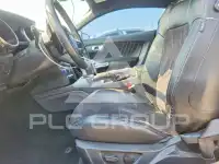 2021 Ford MUSTANG photo