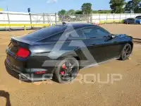 2021 Ford MUSTANG photo