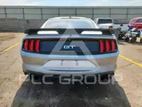 2021 Ford MUSTANG photo