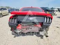 2021 Ford MUSTANG photo