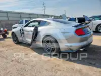 2021 Ford MUSTANG photo