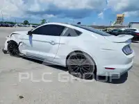 2021 Ford MUSTANG photo