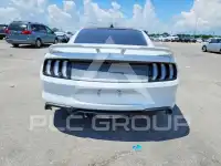 2021 Ford MUSTANG photo