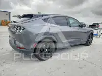 2021 Ford MUSTANG photo