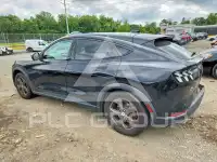 2021 Ford MUSTANG фото
