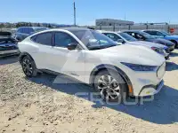 2021 Ford MUSTANG фото