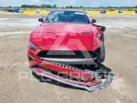 2021 Ford MUSTANG фото