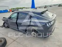 2021 Ford MUSTANG photo