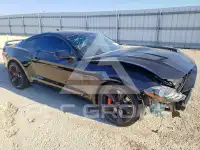 2021 Ford MUSTANG фото