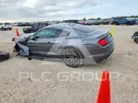2021 Ford MUSTANG photo