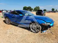 2021 Ford MUSTANG photo