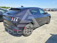 2021 Ford MUSTANG фото