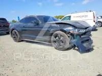 2021 Ford MUSTANG photo