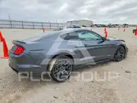 2021 Ford MUSTANG photo