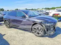2021 Ford MUSTANG фото