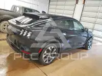 2021 Ford MUSTANG photo
