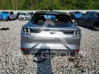 2021 Ford MUSTANG photo
