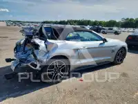 2021 Ford MUSTANG photo
