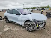 2021 Ford MUSTANG photo