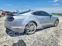 2021 Ford MUSTANG фото