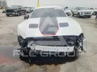 2021 Ford MUSTANG фото