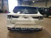 2021 Ford MUSTANG photo