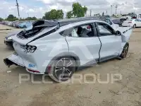2021 Ford MUSTANG фото