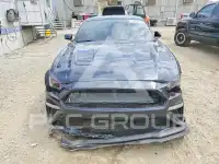 2021 Ford MUSTANG photo