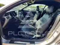 2021 Ford MUSTANG photo