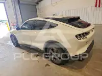 2021 Ford MUSTANG photo