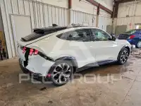 2021 Ford MUSTANG photo