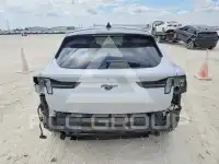 2021 Ford MUSTANG photo