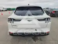 2021 Ford MUSTANG фото