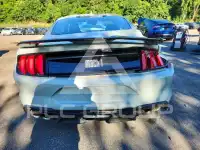 2021 Ford MUSTANG photo
