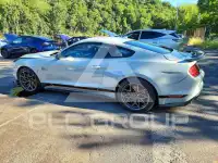 2021 Ford MUSTANG photo