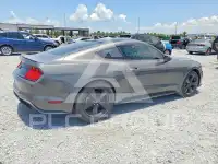 2021 Ford MUSTANG photo