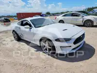 2021 Ford MUSTANG фото