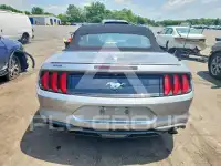 2021 Ford MUSTANG photo