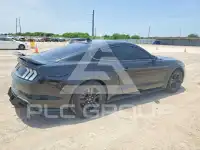 2021 Ford MUSTANG фото