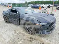 2021 Ford MUSTANG фото