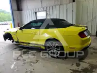 2021 Ford MUSTANG photo