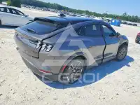2021 Ford MUSTANG фото