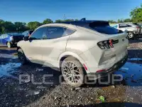 2021 Ford MUSTANG фото