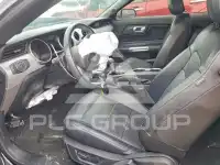 2021 Ford MUSTANG photo