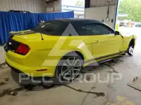 2021 Ford MUSTANG photo