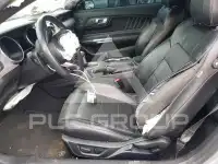 2021 Ford MUSTANG photo