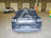 2021 Ford MUSTANG фото