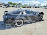2021 Ford MUSTANG photo