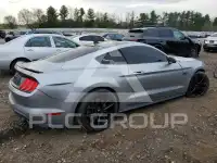 2021 Ford MUSTANG photo