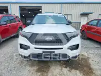 2021 Ford EXPLORER photo
